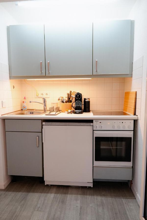 Designer An Der Leineinsel In Hannover, Direkt Am Wasser In Ruhiger Laage, Messeapartment Lejlighed Hannover
